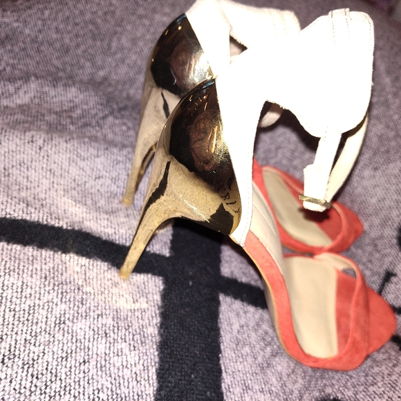 Zara - Picture 4 of 6